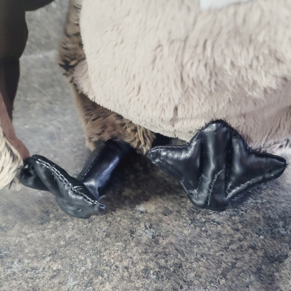 Folkmanis Canada Goose Hand Puppet 15inch - Picture 2 of 8